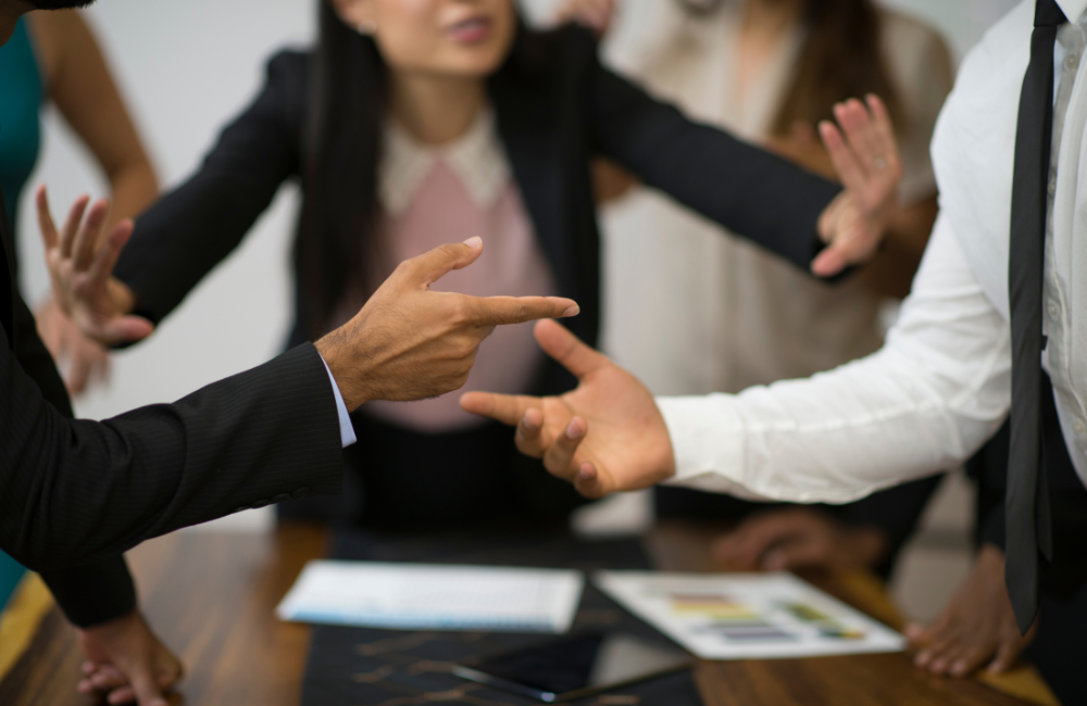 Conversations corsées : quand le silence n’est plus une option