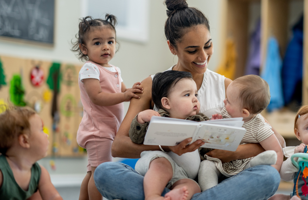Réglementation des services de garde éducatifs à l’enfance et pratiques de base pour assurer la sécurité et le bien-être de l’enfant.